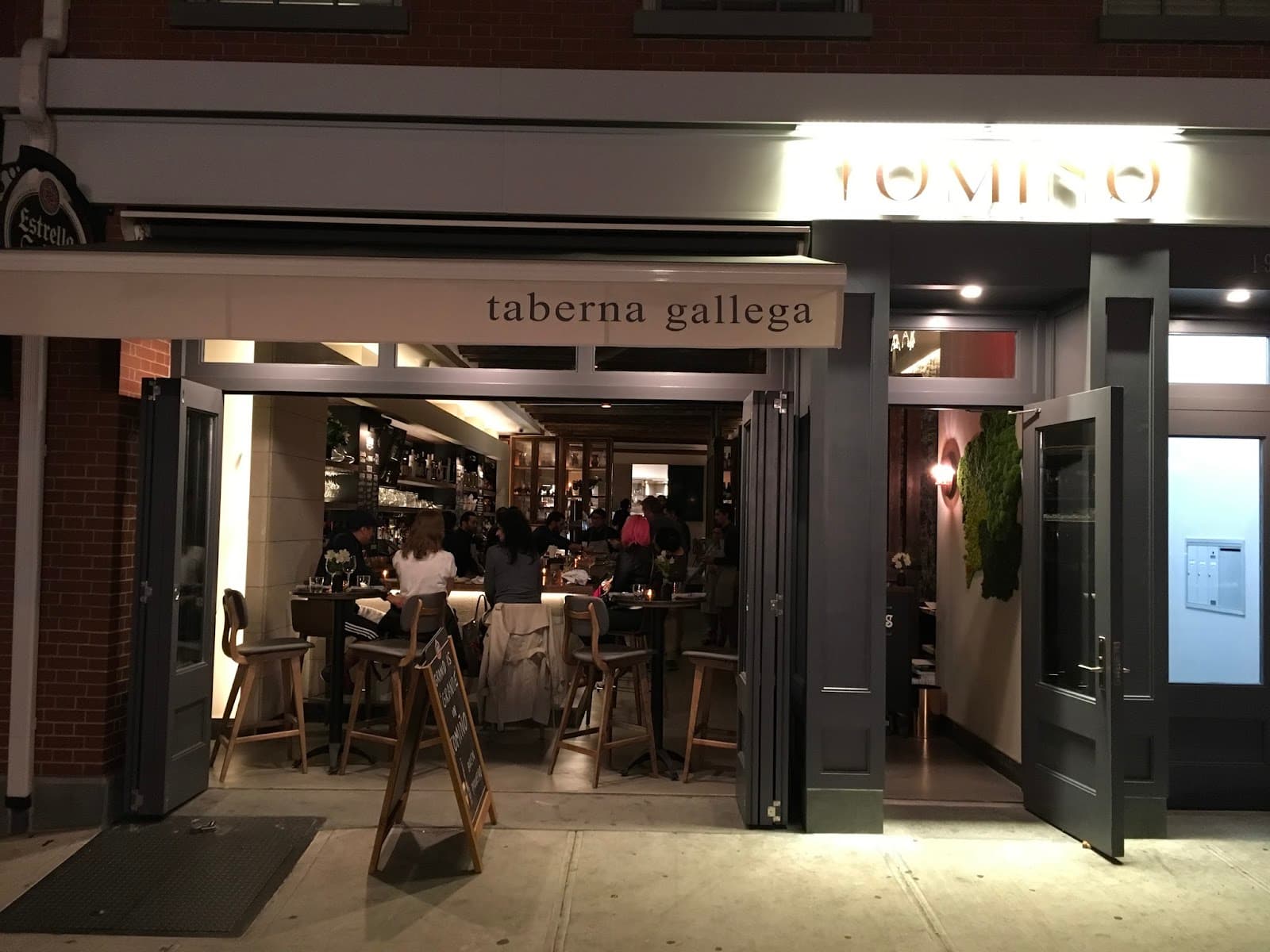 Tomiño Taberna Gallega